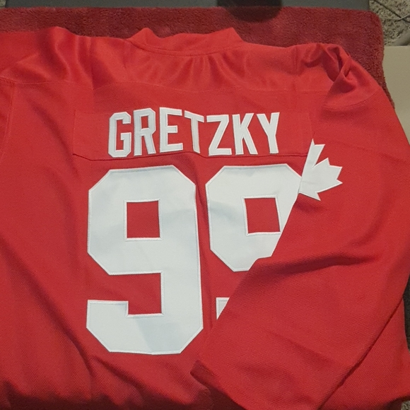 NEW Mens Wayne Gretzky Canadian Hockey Jersey Red - Picture 10 of 12